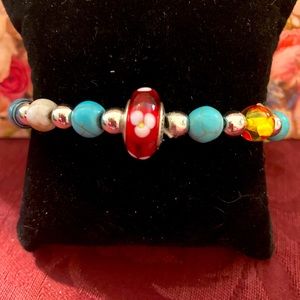 BRIGHT & BEAUTIFUL BEAD BRACELET WITH GENUINE PANDORA BEAD CENTERPIECE!!